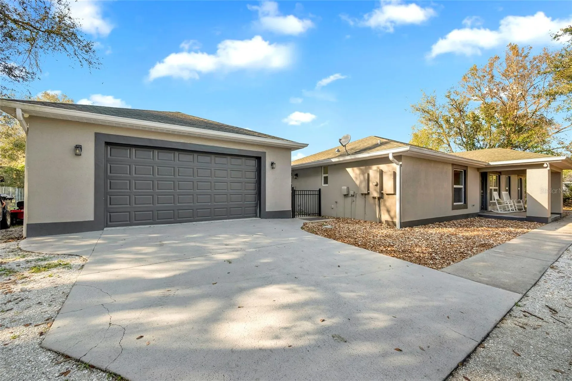 1811 Butch Cassidy Trail Wimauma FL 33598