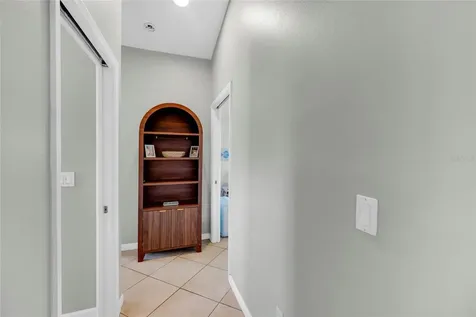 1811 Butch Cassidy Trail Wimauma FL 33598