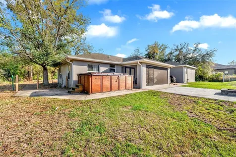 1811 Butch Cassidy Trail Wimauma FL 33598