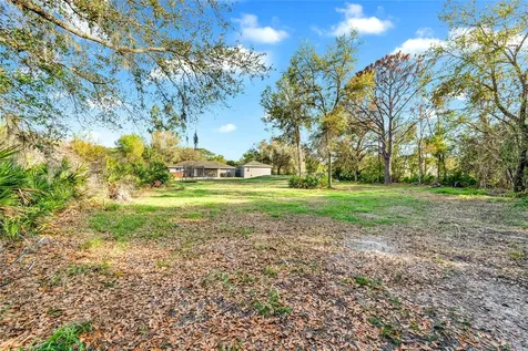1811 Butch Cassidy Trail Wimauma FL 33598