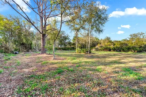 1811 Butch Cassidy Trail Wimauma FL 33598