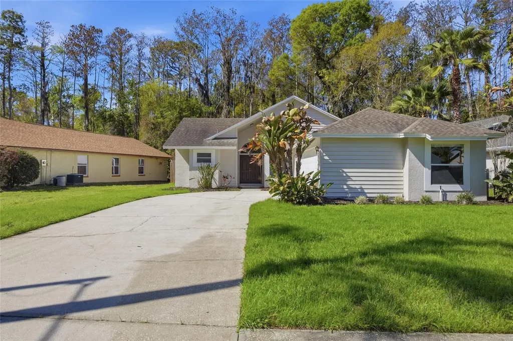 812 Crestridge Drive Tarpon Springs FL 34688