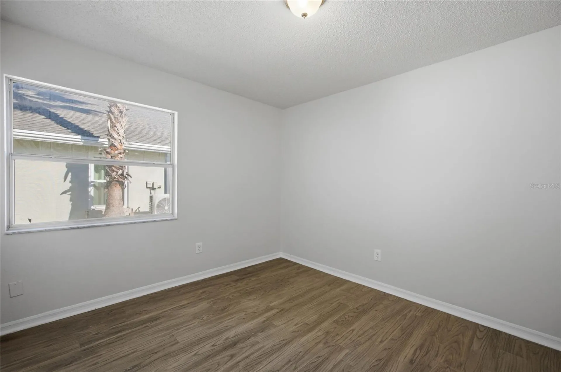 812 Crestridge Drive Tarpon Springs FL 34688