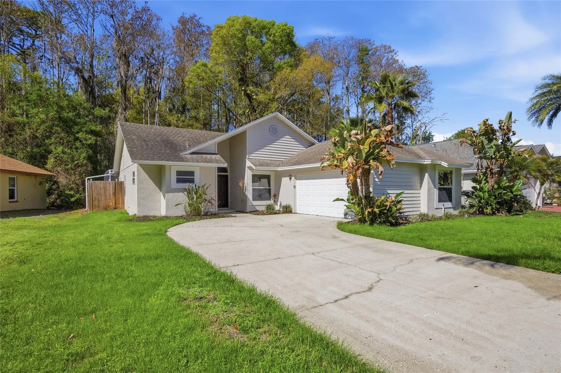 812 Crestridge Drive Tarpon Springs FL 34688