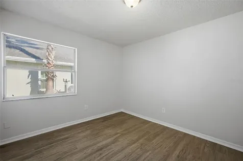 812 Crestridge Drive Tarpon Springs FL 34688