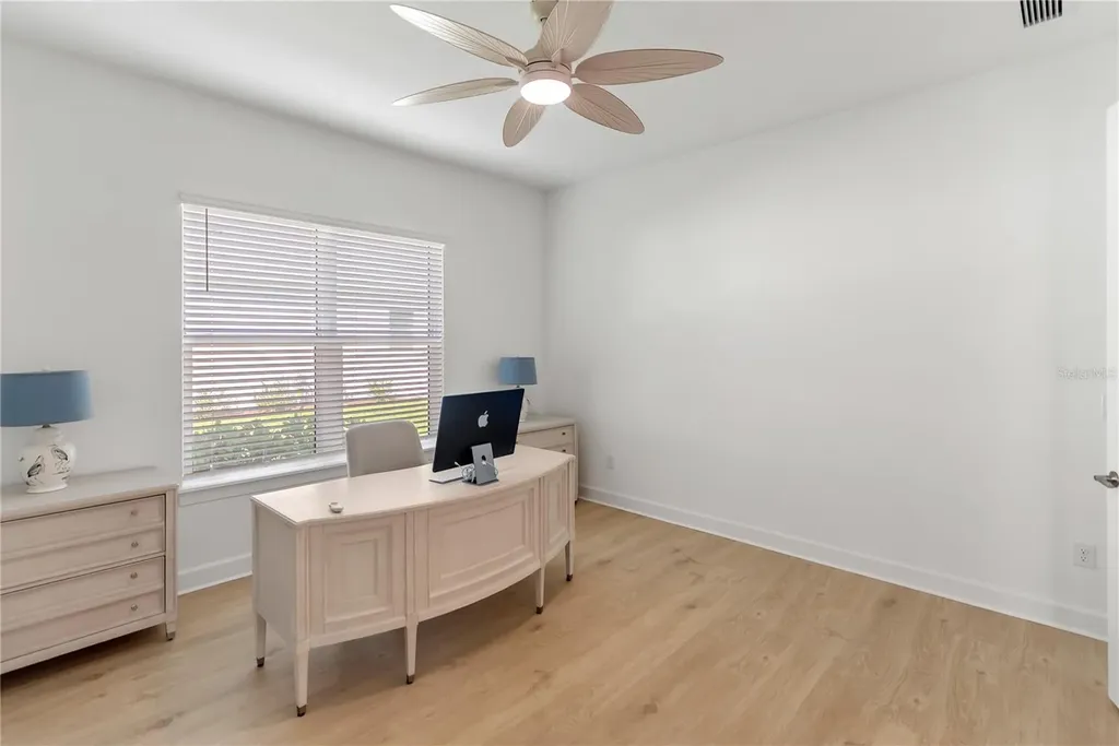 15278 Contenta Loop Bradenton FL 34211