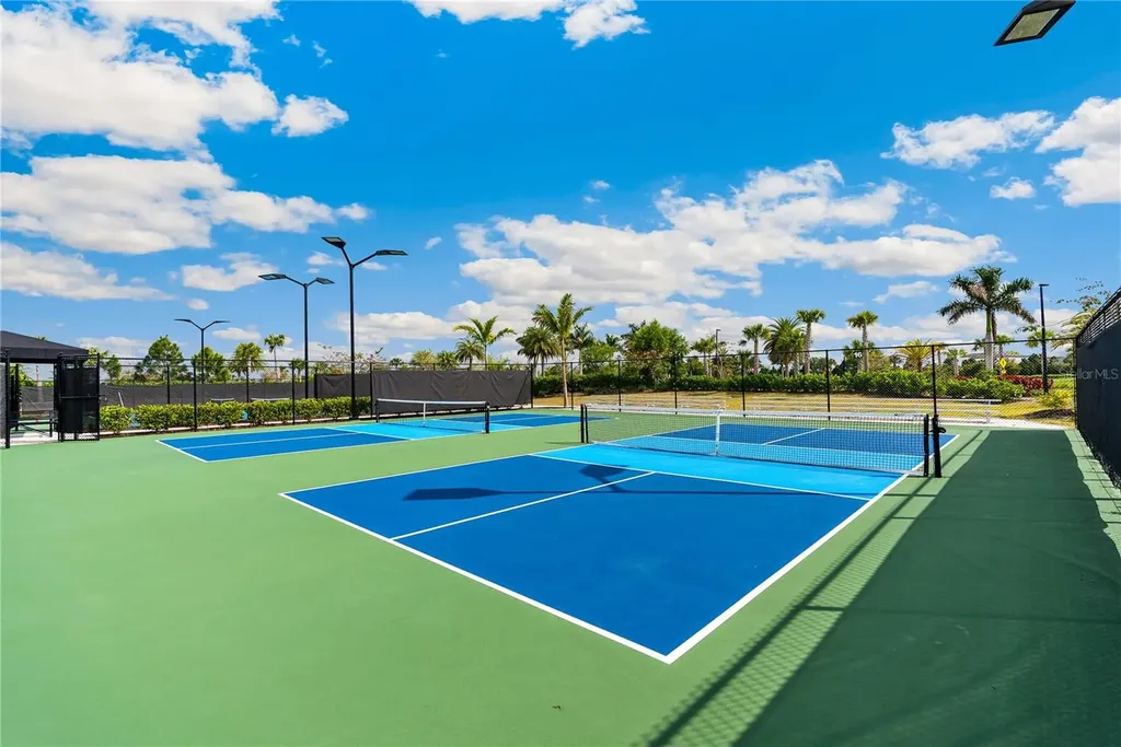 15278 Contenta Loop Bradenton FL 34211
