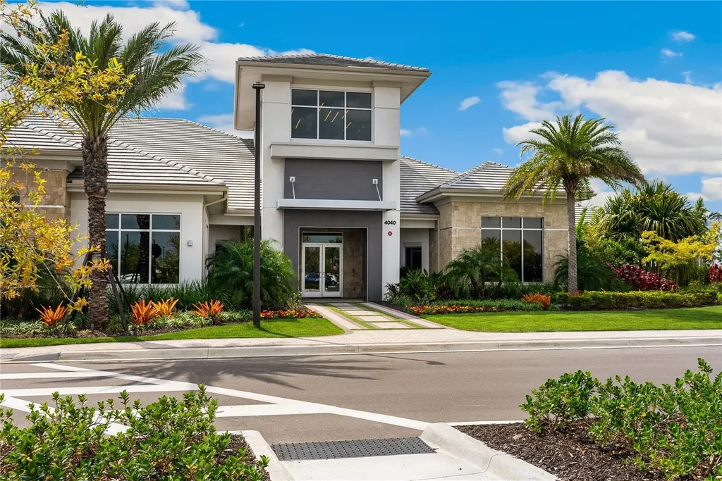 15278 Contenta Loop Bradenton FL 34211