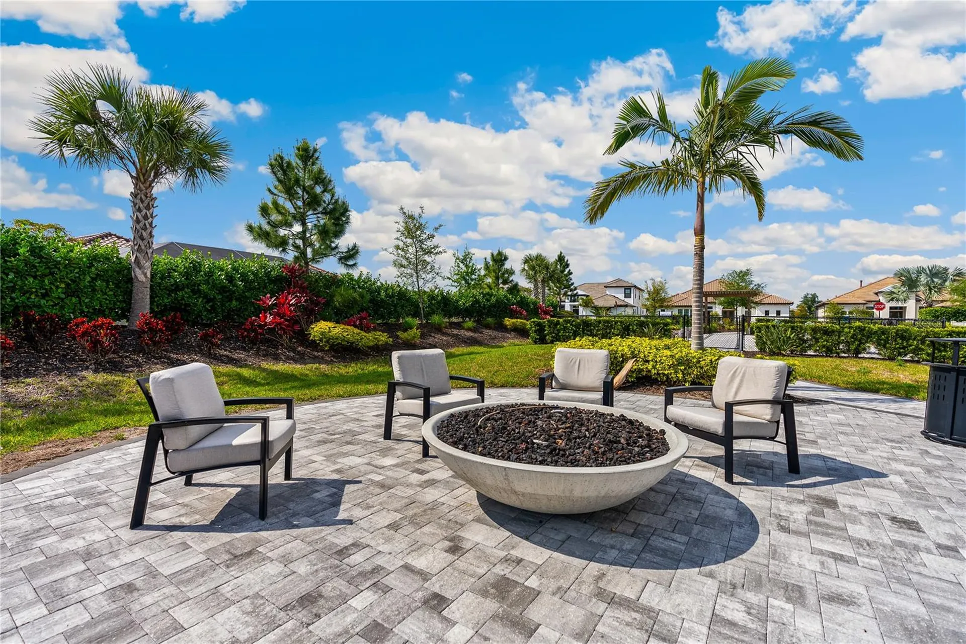 15278 Contenta Loop Bradenton FL 34211