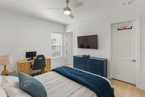 15278 Contenta Loop Bradenton FL 34211