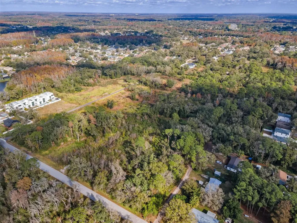 410 Skytrail Tampa FL 33625