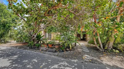 115 Pass Key Road Sarasota FL 34242