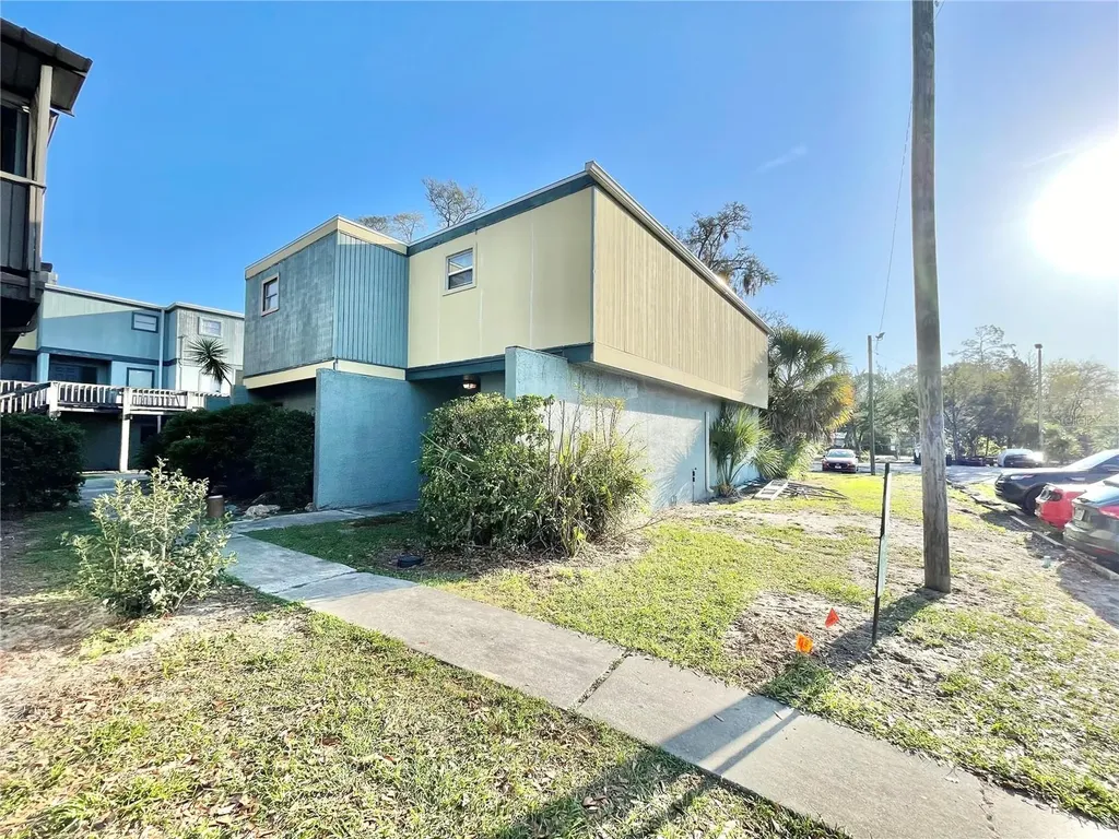 719 SW 75th Street Gainesville FL 32607