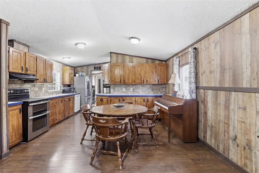 167 NE 212th Avenue Old Town FL 32680