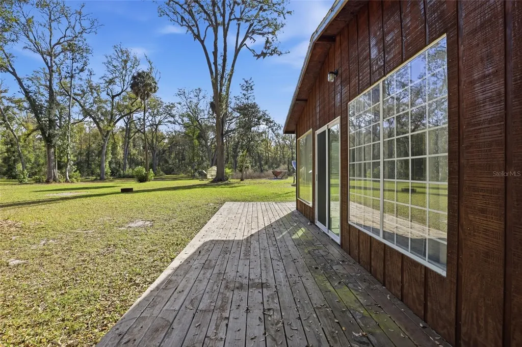 167 NE 212th Avenue Old Town FL 32680