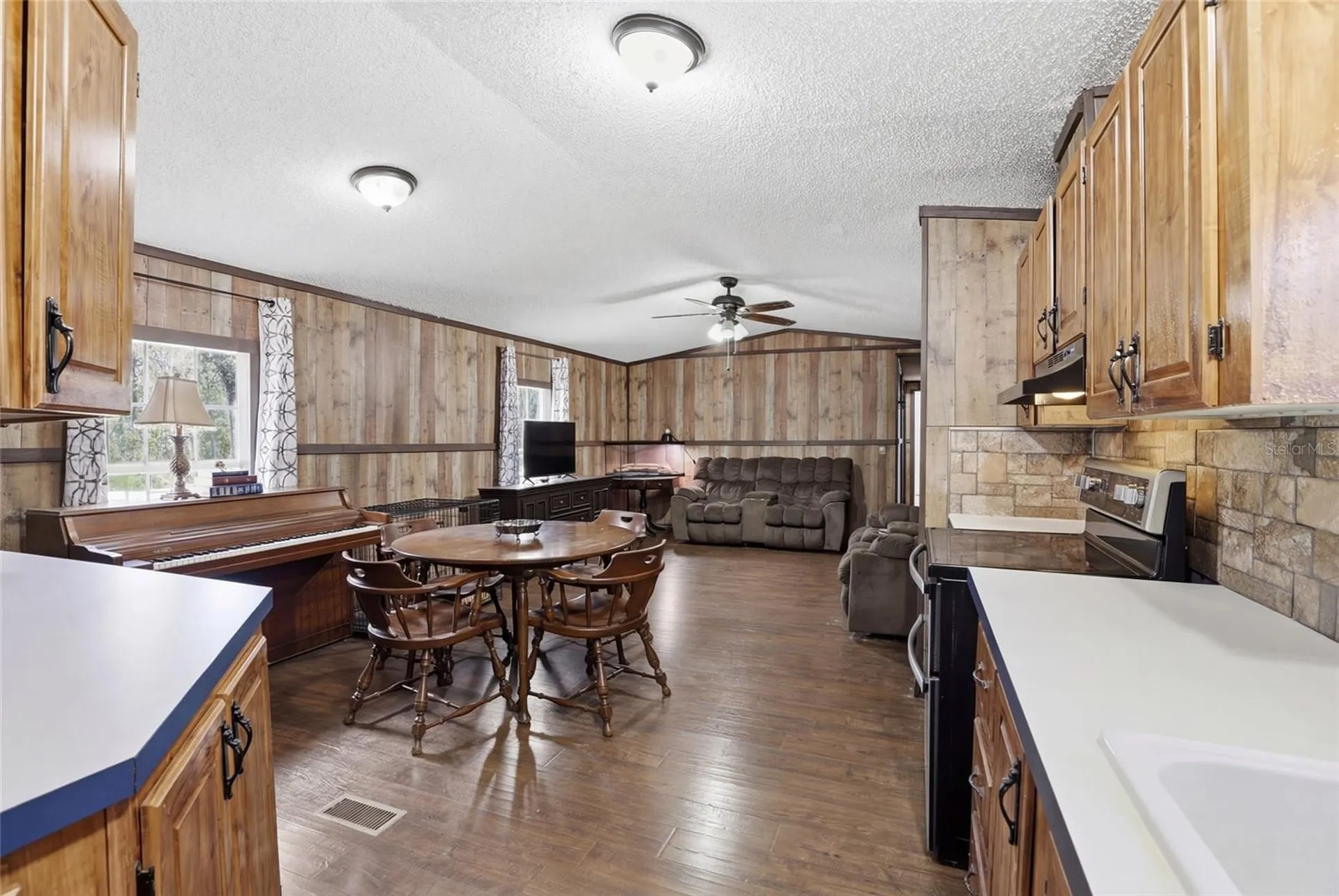 167 NE 212th Avenue Old Town FL 32680