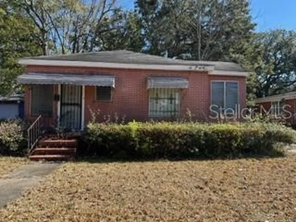 2003 E Durkee Drive Jacksonville FL 32209