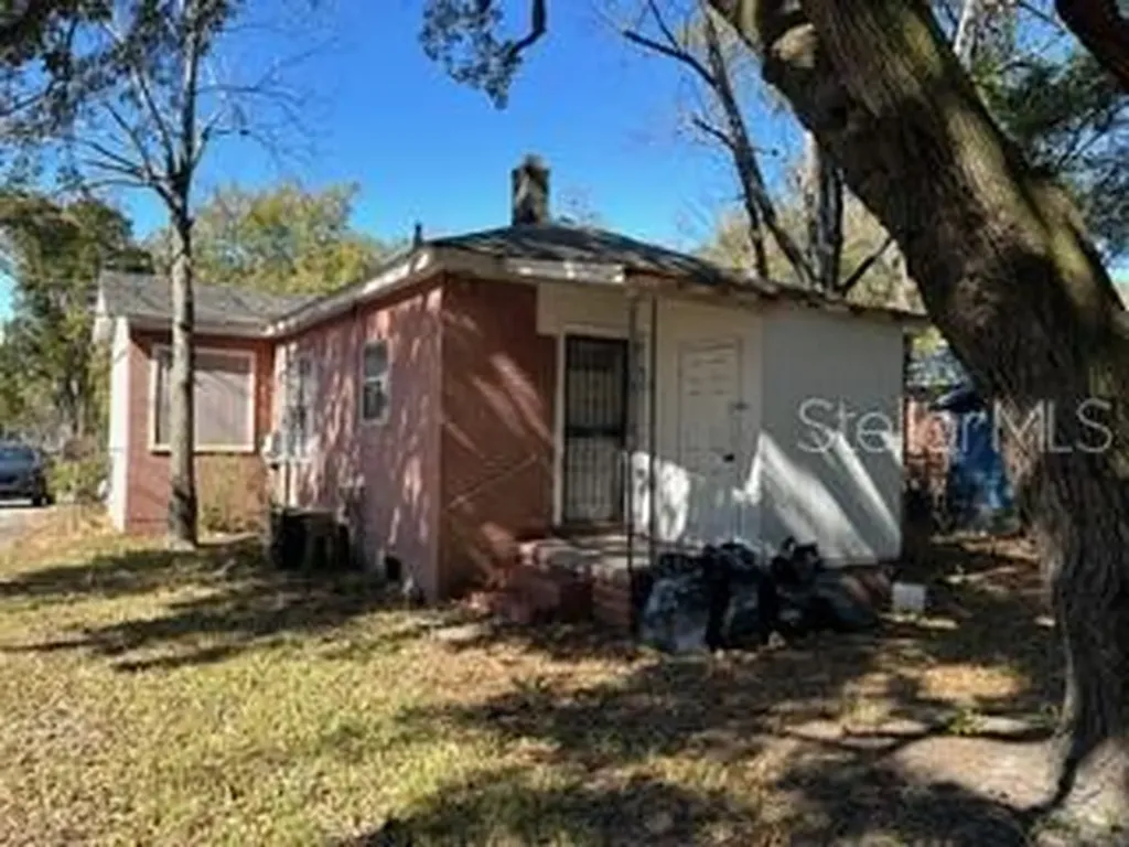 2003 E Durkee Drive Jacksonville FL 32209