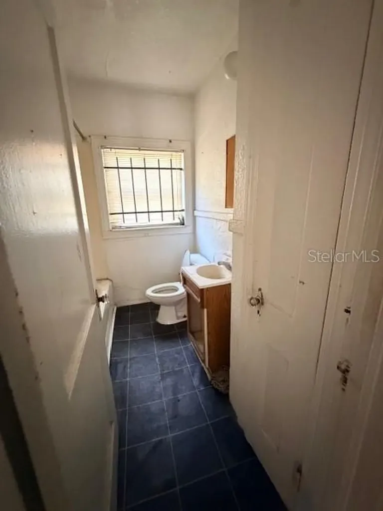 2003 E Durkee Drive Jacksonville FL 32209
