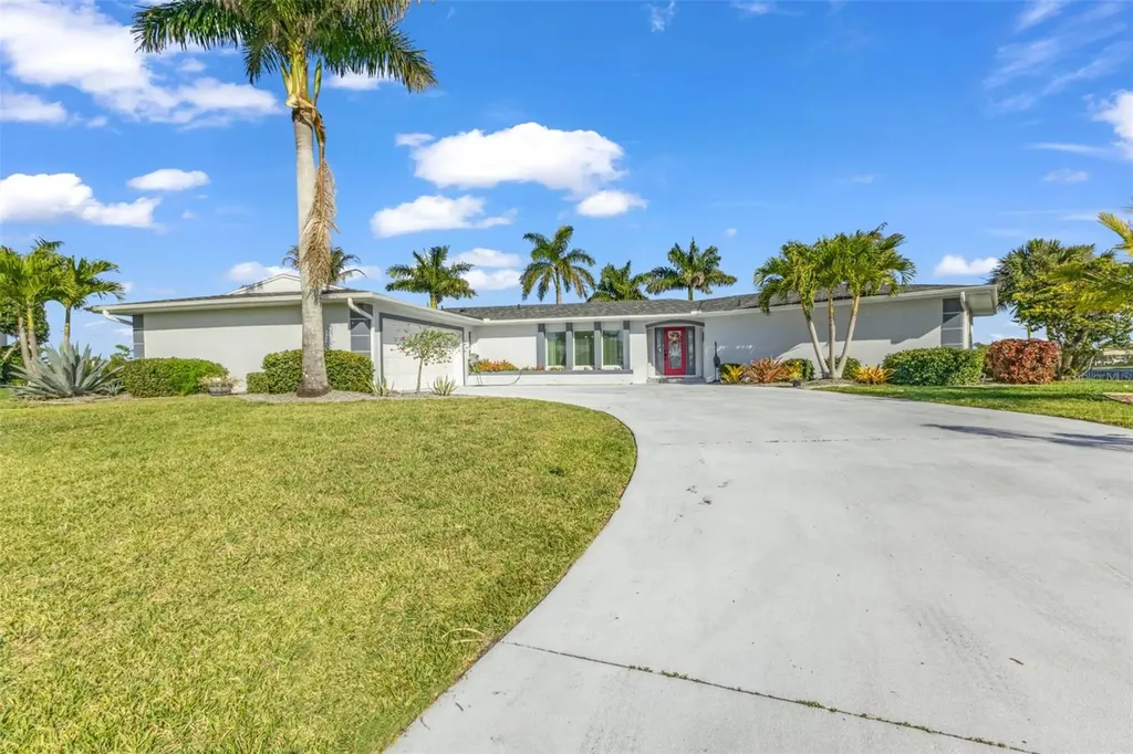 138 Colonial Street SW Port Charlotte FL 33952