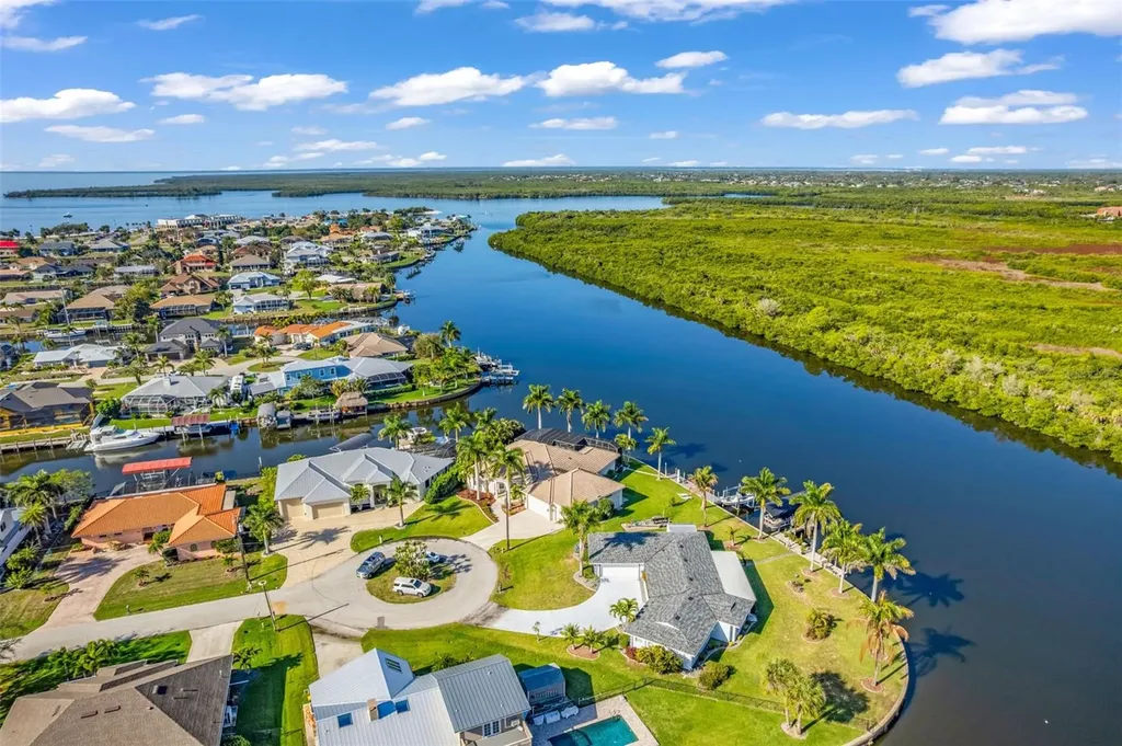 138 Colonial Street SW Port Charlotte FL 33952