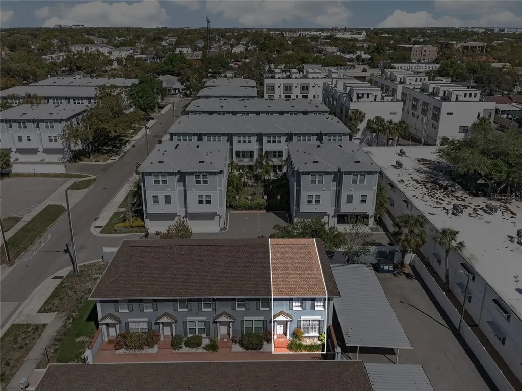 218 S Tampania Avenue Tampa FL 33609