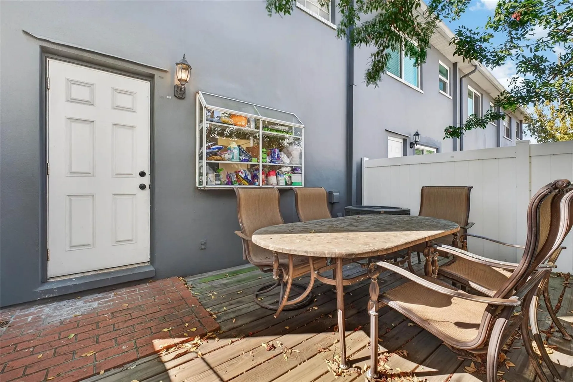 218 S Tampania Avenue Tampa FL 33609
