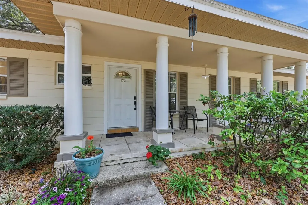 812 NW 36th Terrace Gainesville FL 32605