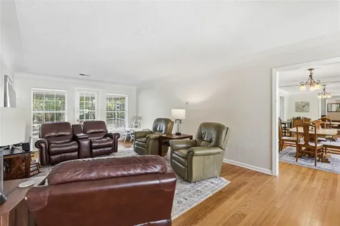 812 NW 36th Terrace Gainesville FL 32605