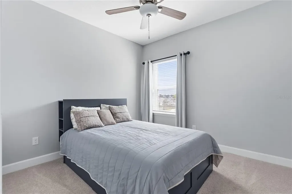4939 Los Robles Court Palmetto FL 34221