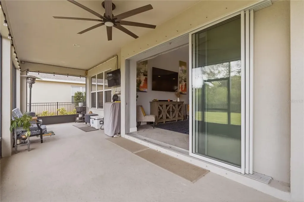 4939 Los Robles Court Palmetto FL 34221
