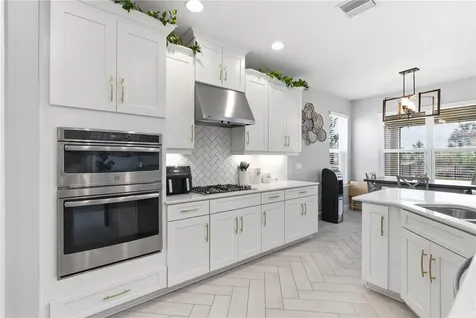 4939 Los Robles Court Palmetto FL 34221