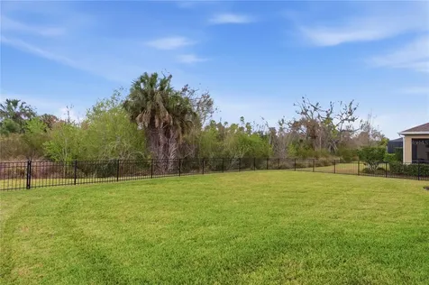 4939 Los Robles Court Palmetto FL 34221