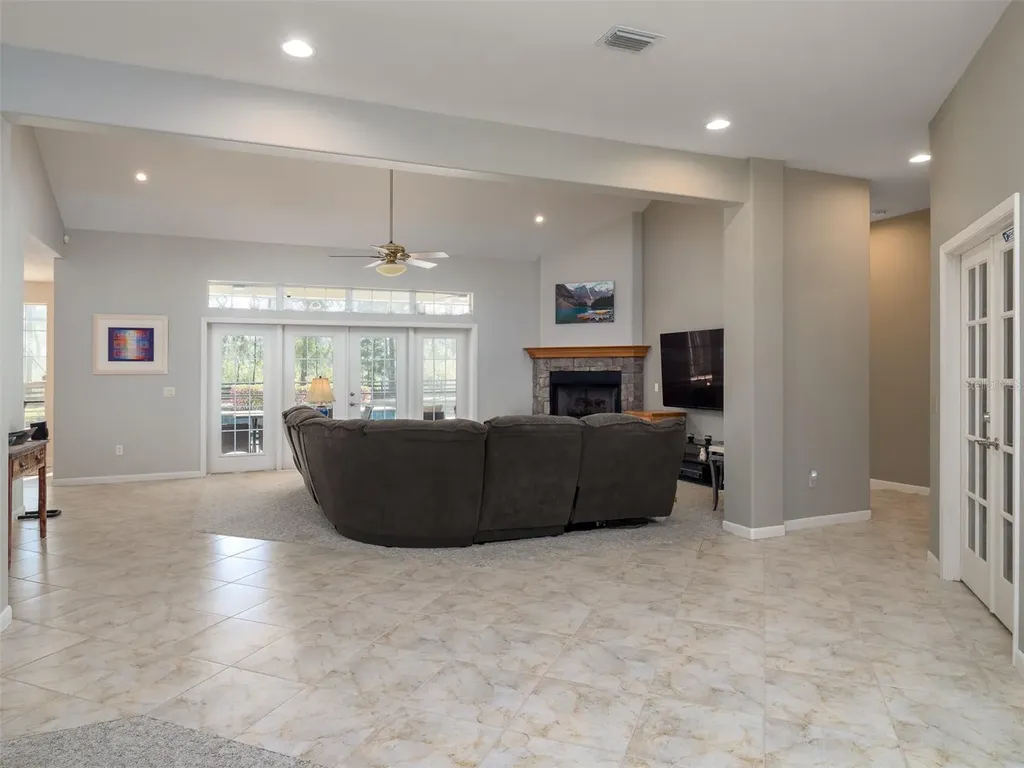 8535 NW 136th Avenue Road Ocala FL 34482