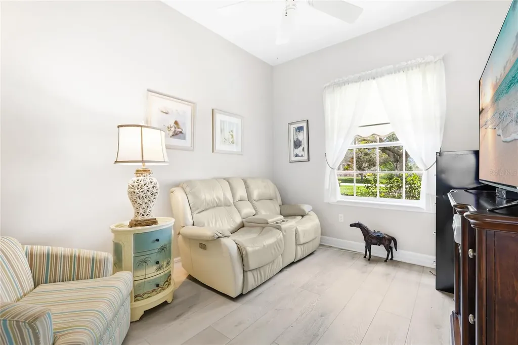 6115 9th Avenue Circle NE Bradenton FL 34212