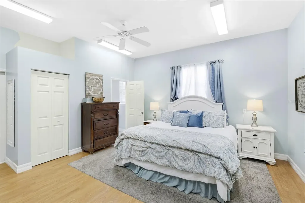 6115 9th Avenue Circle NE Bradenton FL 34212