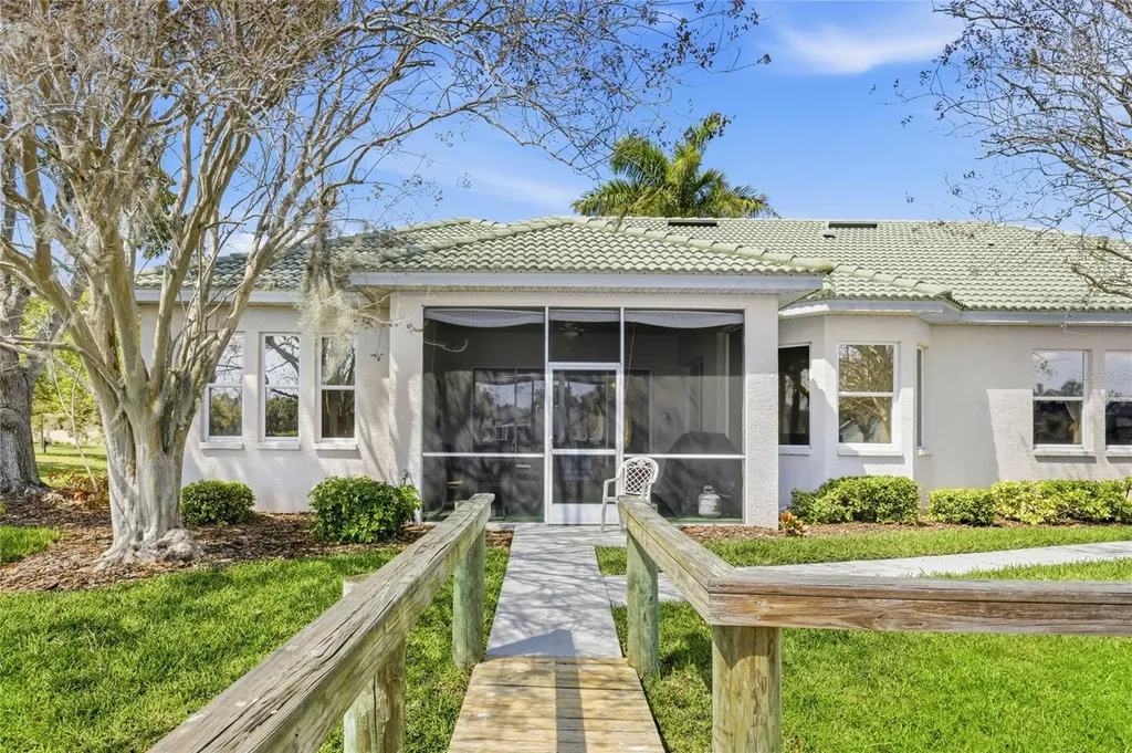 6115 9th Avenue Circle NE Bradenton FL 34212