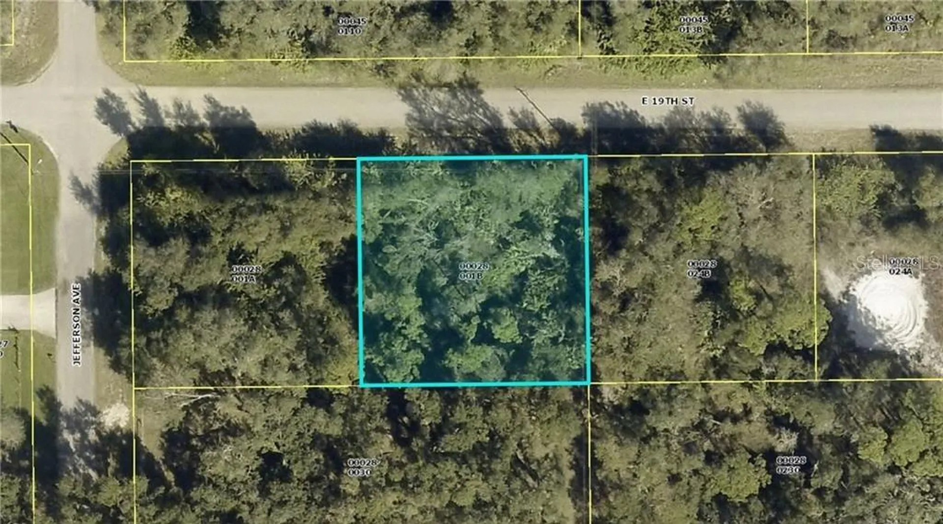 2602 E 19th Street Lehigh Acres FL 33972