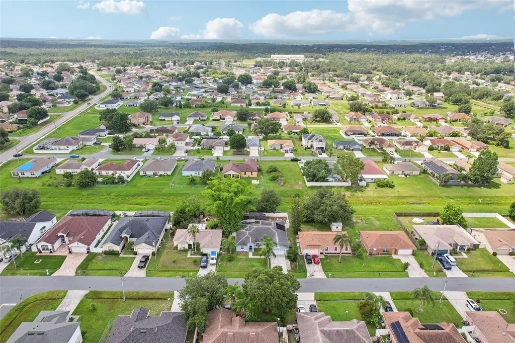 857 Marquis Court Kissimmee FL 34759