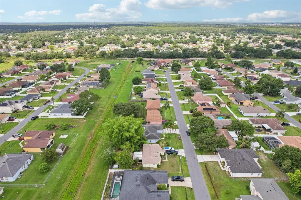 857 Marquis Court Kissimmee FL 34759