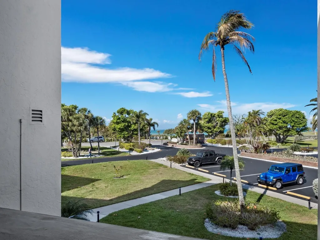 3540 Gulf Of Mexico Drive Longboat Key FL 34228