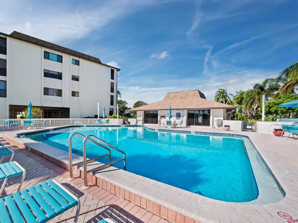 3540 Gulf Of Mexico Drive Longboat Key FL 34228