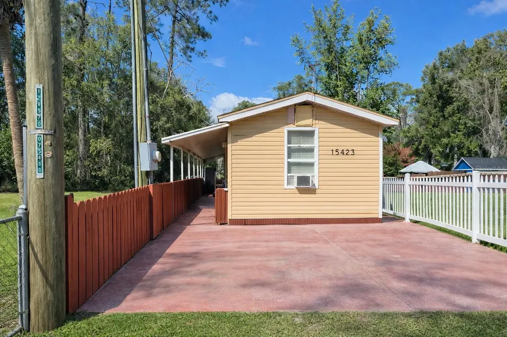 15423 Navaho Trail Eustis FL 32726
