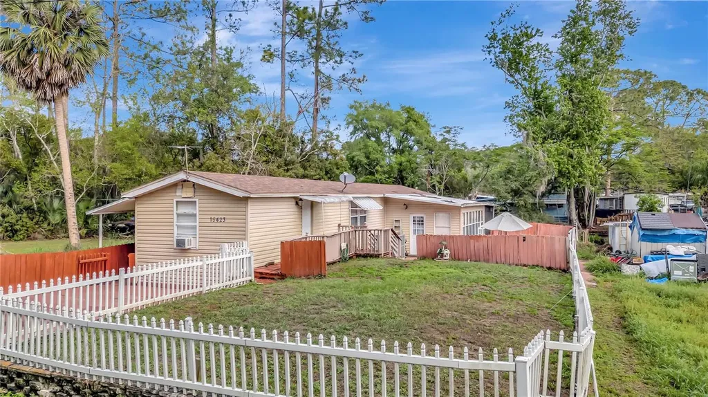 15423 Navaho Trail Eustis FL 32726