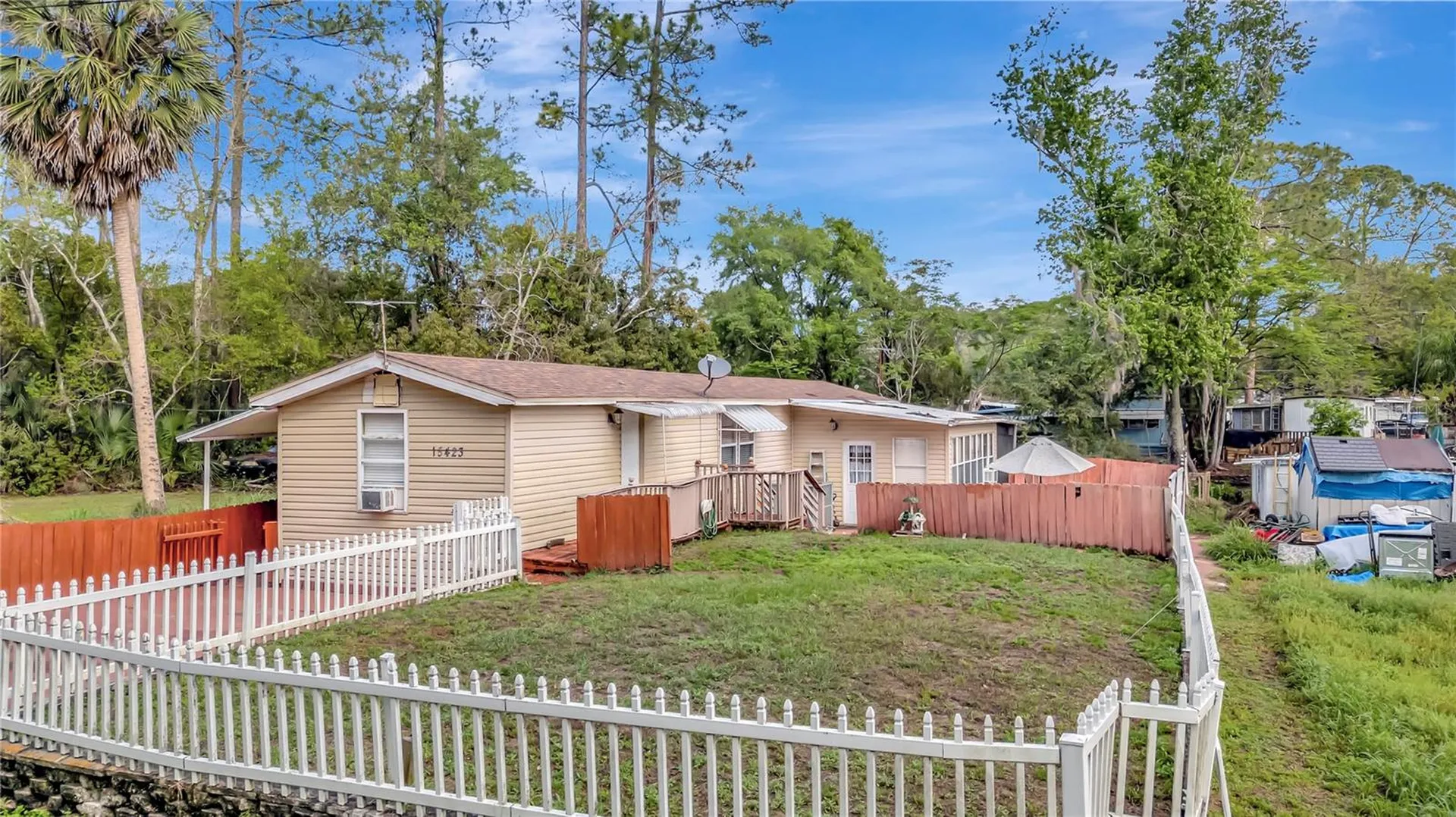 15423 Navaho Trail Eustis FL 32726