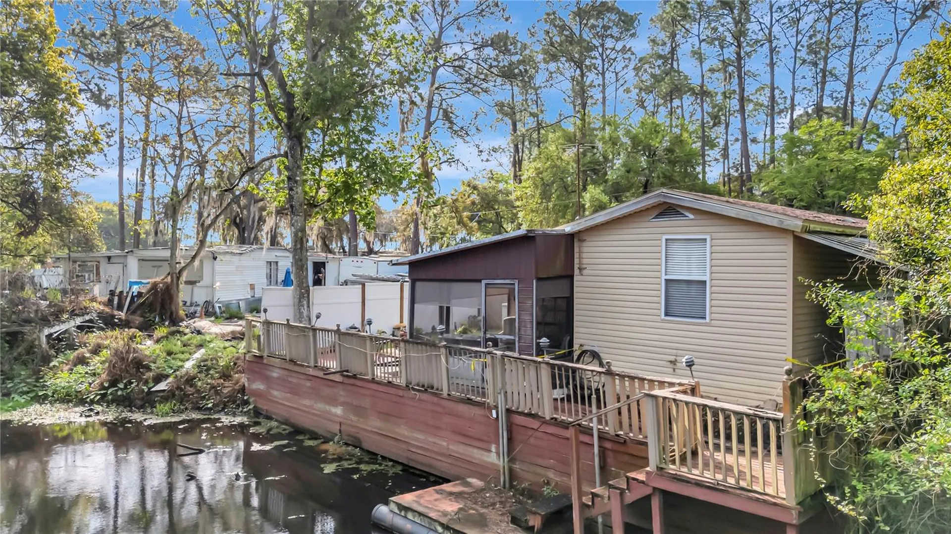 15423 Navaho Trail Eustis FL 32726