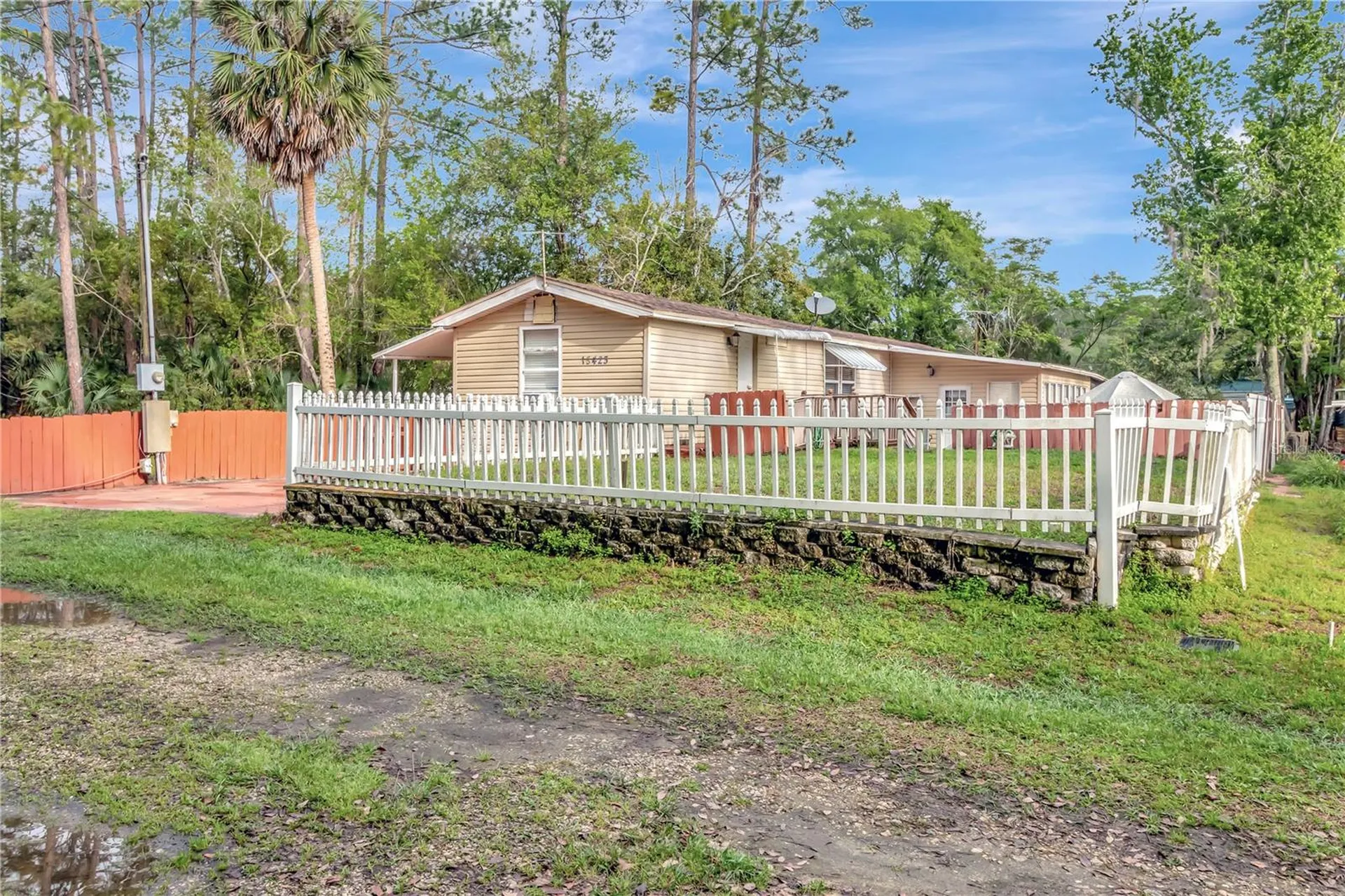 15423 Navaho Trail Eustis FL 32726