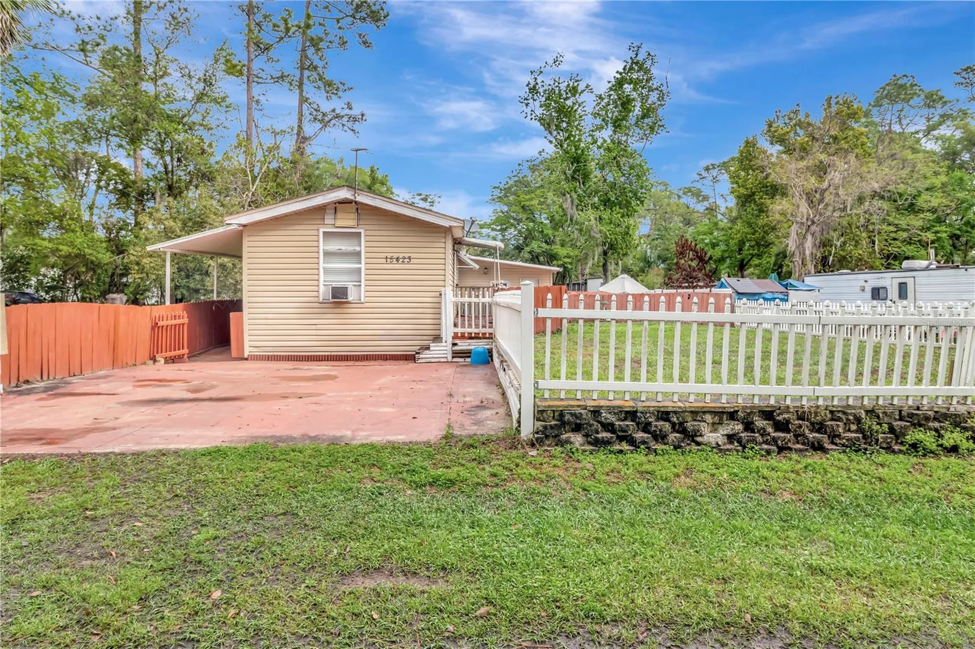 15423 Navaho Trail Eustis FL 32726