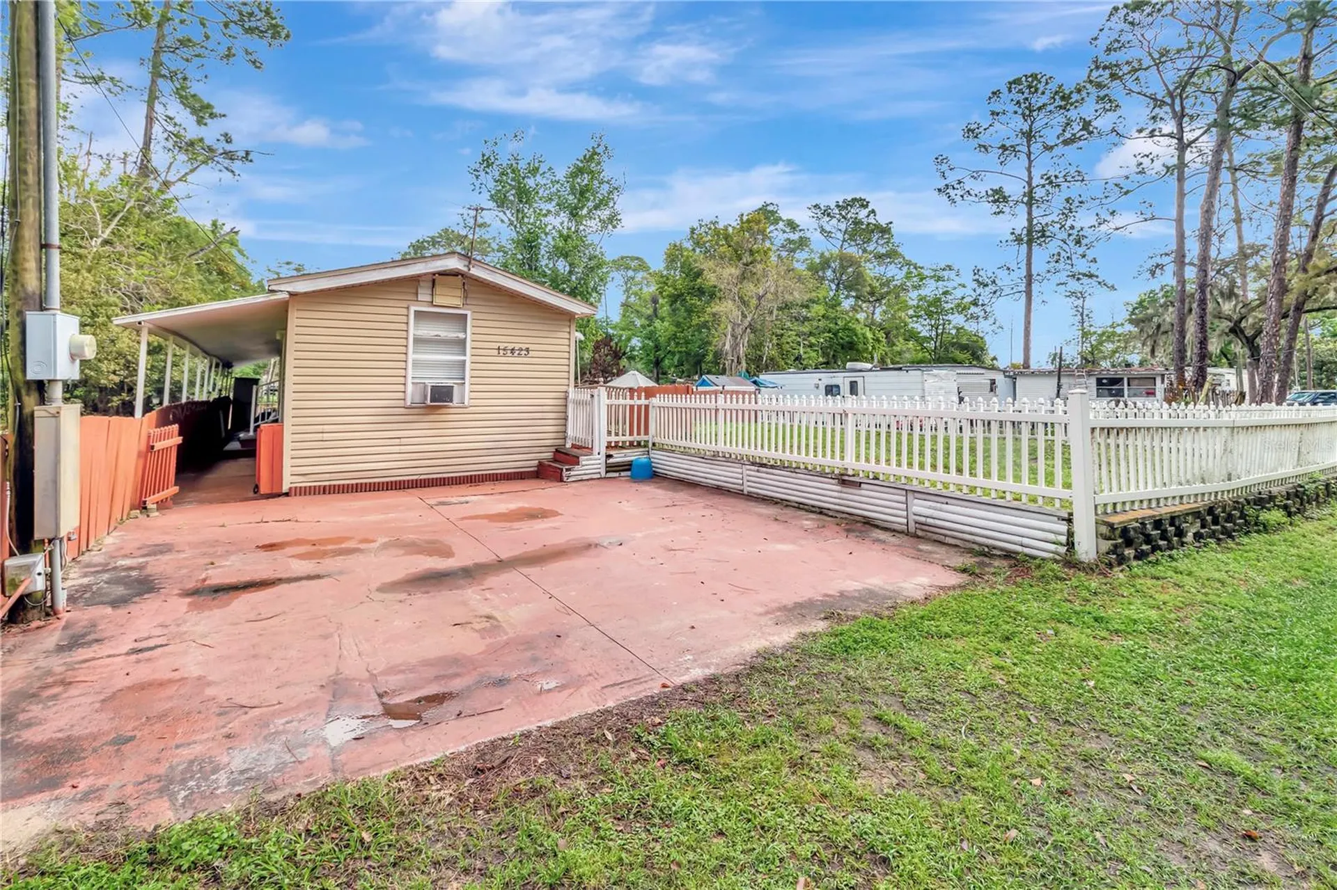 15423 Navaho Trail Eustis FL 32726