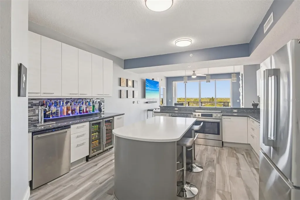 226 5th Avenue N St Petersburg FL 33701